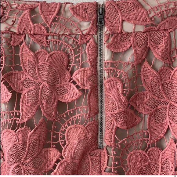 Alice + Oliva Lace Fringe Pink/Coral King Skirt back Zip Sz 0 - Picture 5 of 9